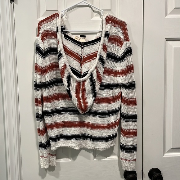 Roxy hooded sweater - Picture 2 of 2